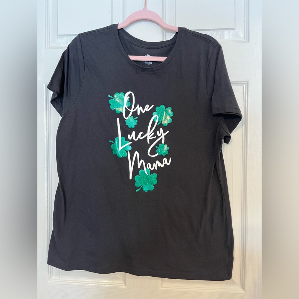 Way to Celebrate Black 'One Lucky Mama' T-Shirt with St. Patrick’s Day XL 16/18